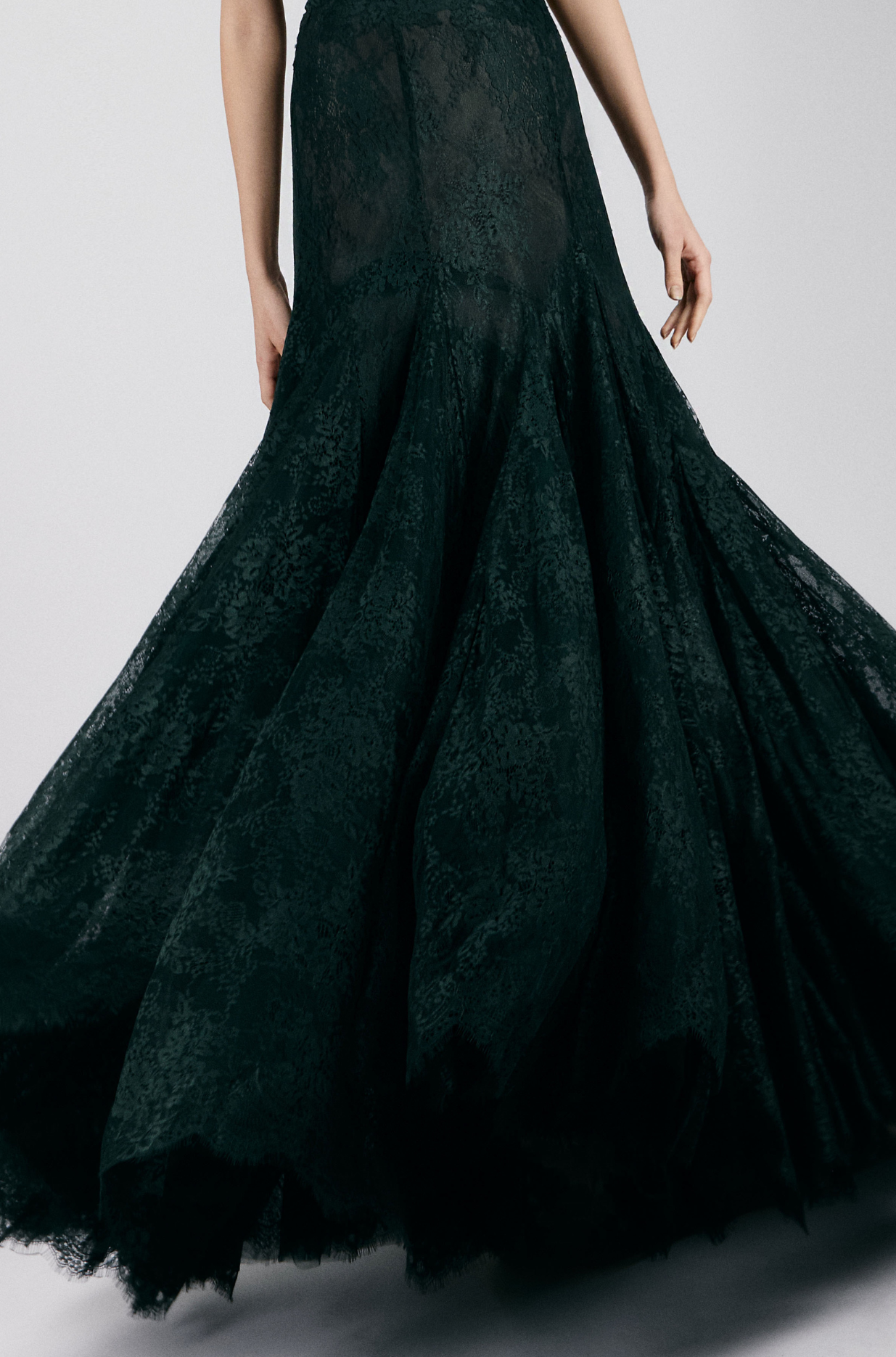 ELIANA EVENING GOWN