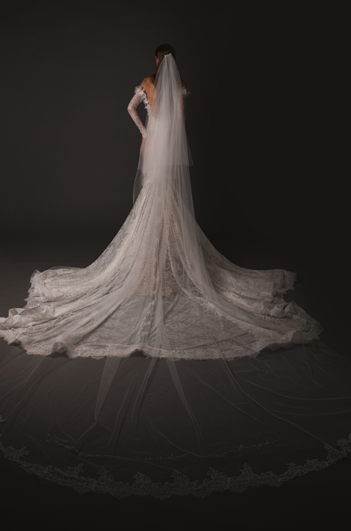 HAILEY BIEBER VELO – VERO DIAZ BRIDAL HAILEY BIEBER VELO – VERO DIAZ BRIDAL