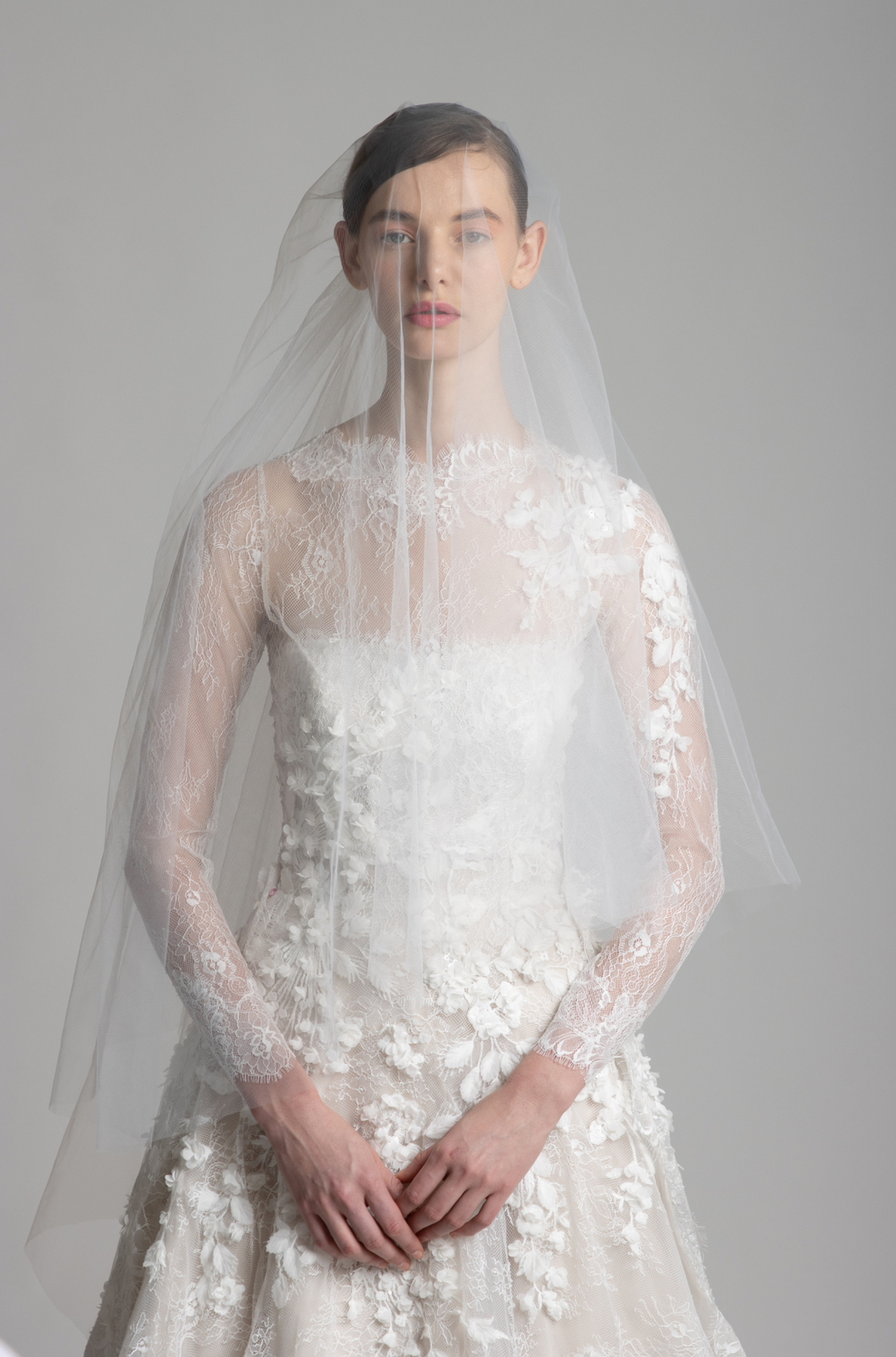 EVA VELO – VERO DIAZ BRIDAL