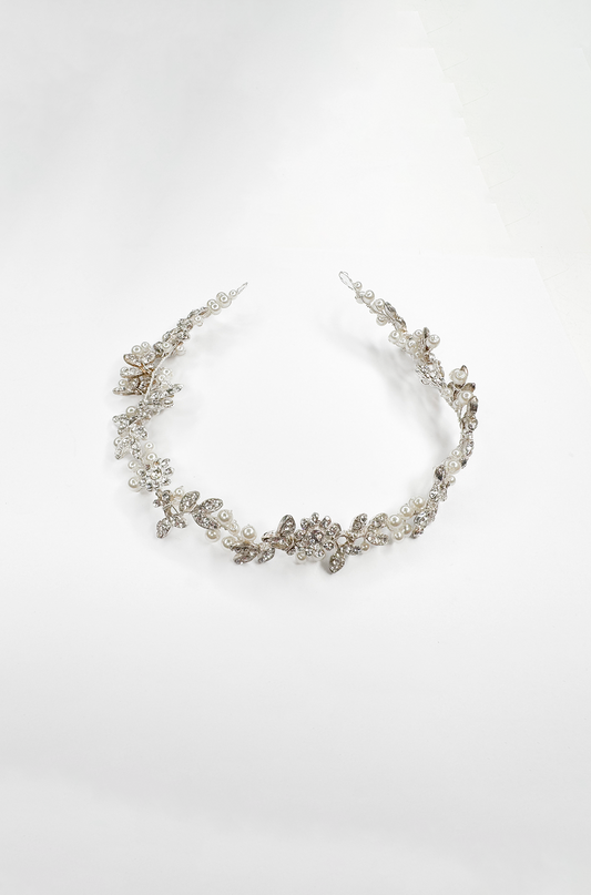 SHINE PEARL TIARA
