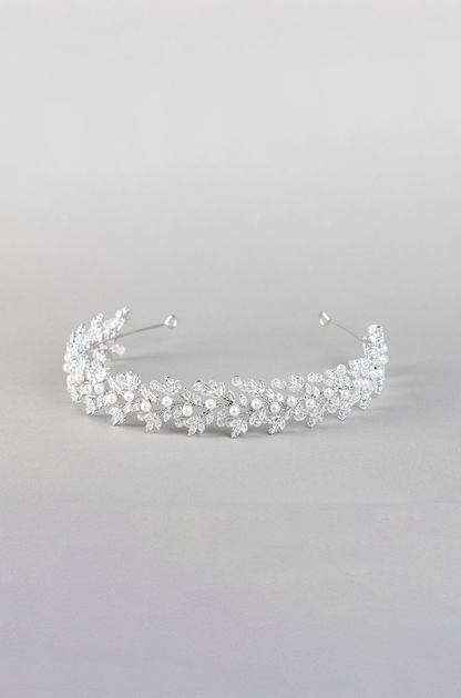 PEARL LEAVES TIARA