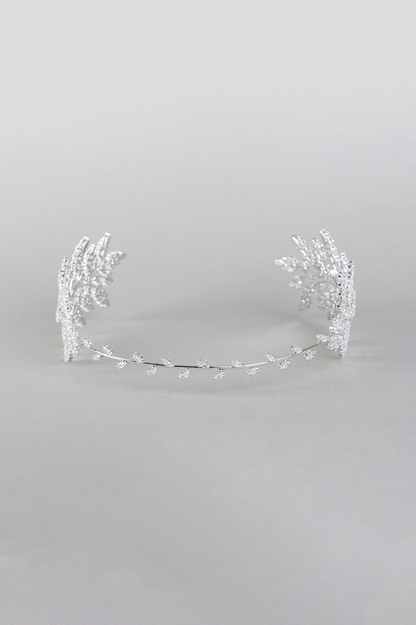 ROMANTIC TIARA