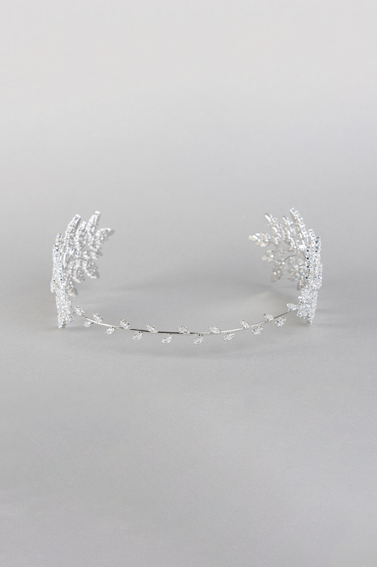 ROMANTIC TIARA